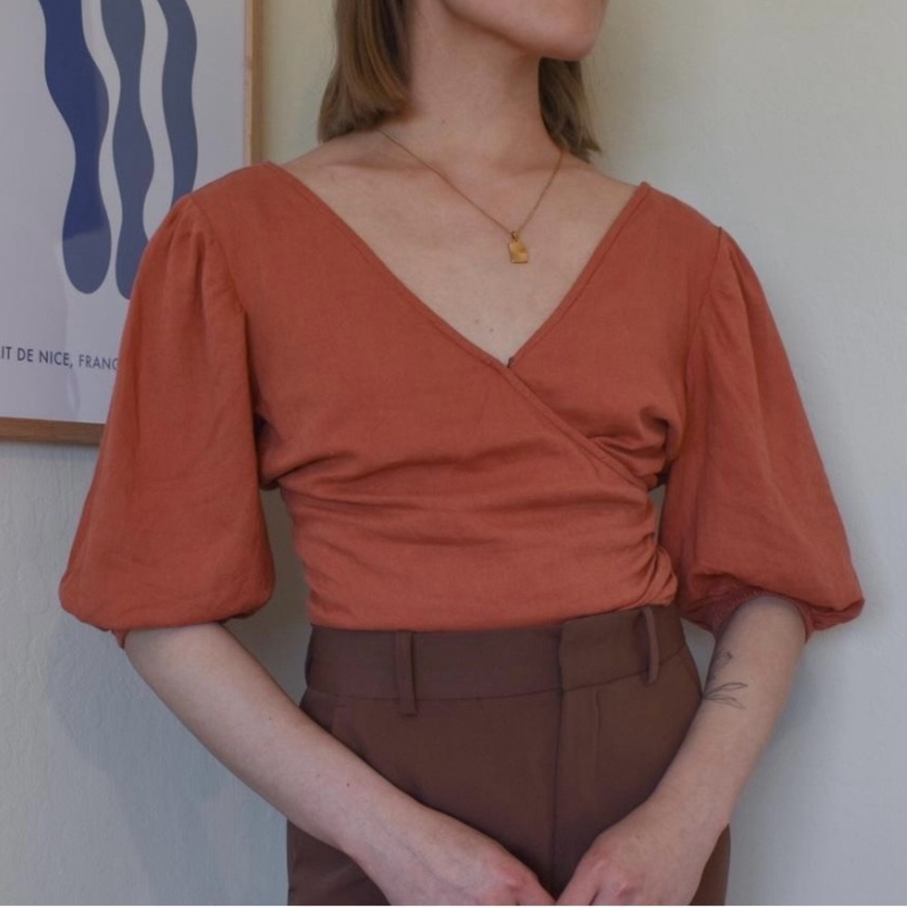 Abercrombie & Fitch XS Burnt Orange linen Blend Cropped Puffed Sleeve blouse